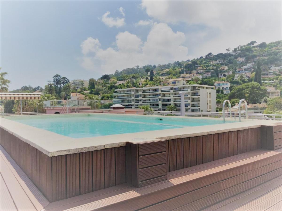 Apartment Golfe Juan - 5min Des Plages - Parking Privee - Piscine Rooftop *